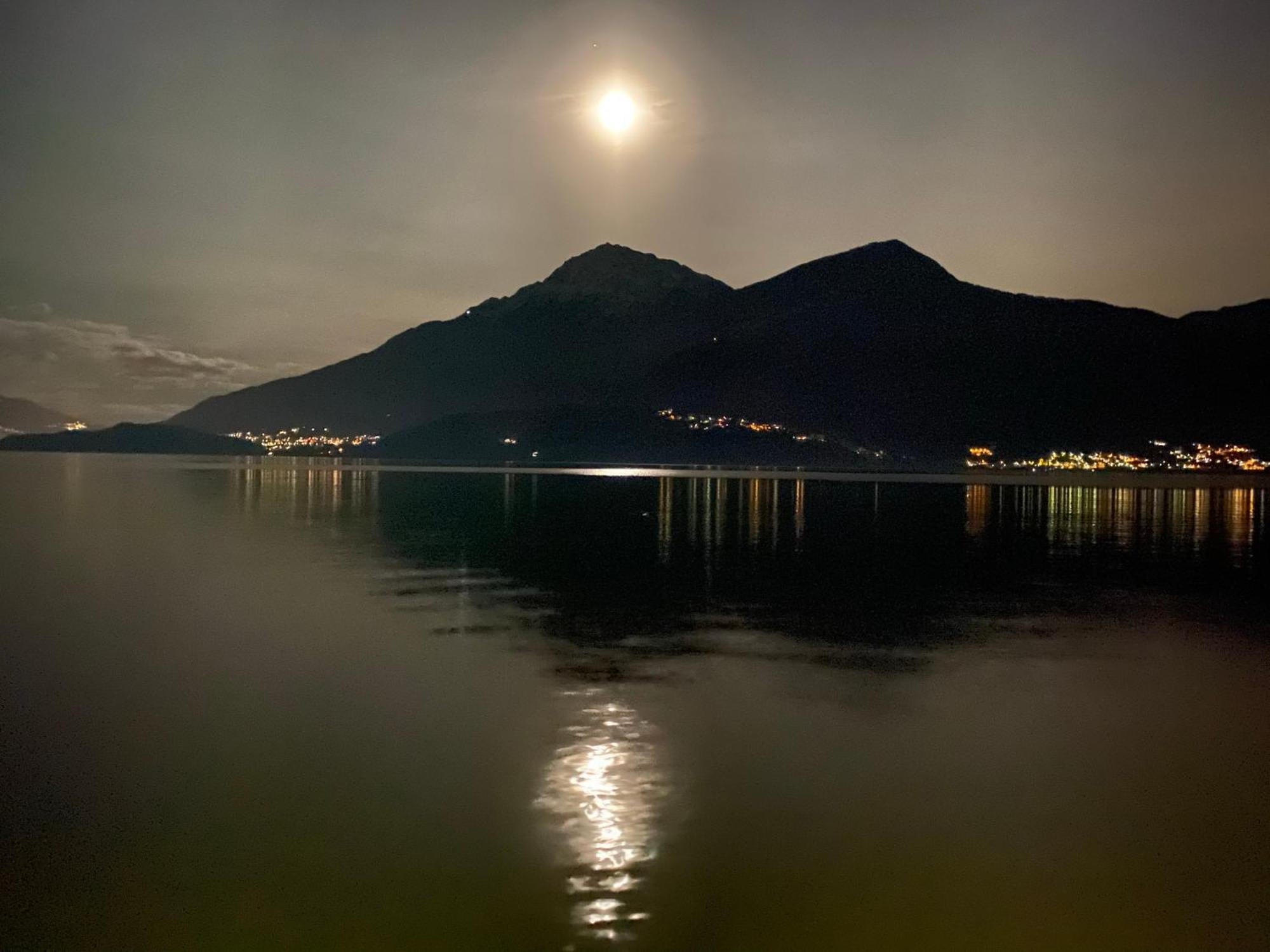 Casa Carmen Apartment Lake Como Dongo Esterno foto